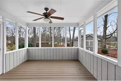 190 Chestnut Street NE, Fairburn, GA 30213 - Photo 17