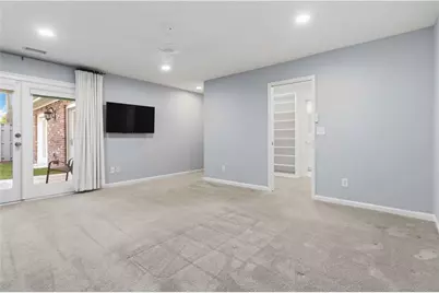 262 The South Chace, Atlanta, GA 30328 - Photo 13