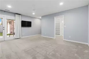 262 The South Chace, Atlanta, GA 30328 - Photo 13