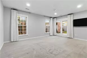 262 The South Chace, Atlanta, GA 30328 - Photo 11