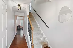 460 Eagle Tiff Dr, Sugar Hill, GA 30518 - Photo 9