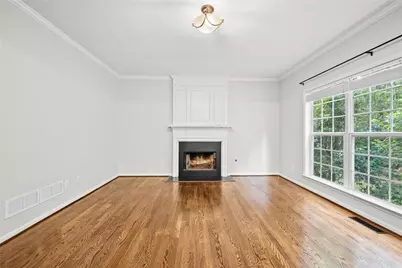 2371 Traywick, Alpharetta, GA 30004 - Photo 11