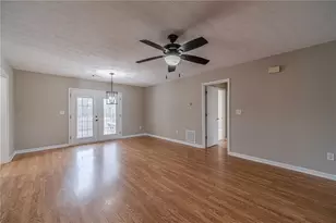 119 W Ash St, Social Circle, GA 30025 - Photo 9