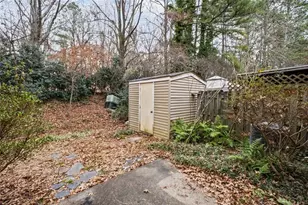 8843 Applegate Ln, Atlanta, GA 30350 - Photo 15