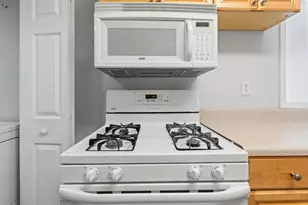 1207 Vicksburg Pl, Sandy Springs, GA 30350 - Photo 23