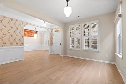 4521 W Village Court SE, Smyrna, GA 30080 - Photo 7