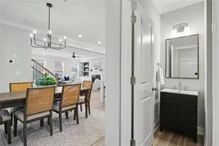 99 W Dixie Ave SE, Marietta, GA 30008 - Photo 17