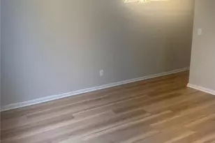 5842 Wellborn Oaks Ct, Lithonia, GA 30058 - Photo 7