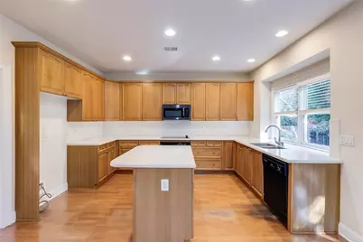 6350 Glen Oaks Lane NE, Atlanta, GA 30328 - Photo 23