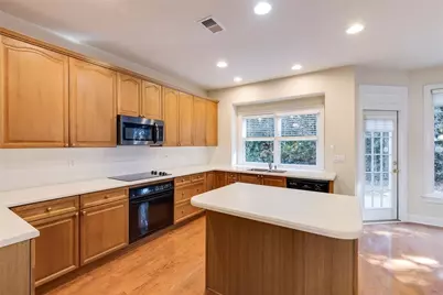 6350 Glen Oaks Lane NE, Atlanta, GA 30328 - Photo 25