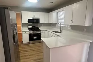 7000 Valley Forge Dr, Flowery Branch, GA 30542 - Photo 13