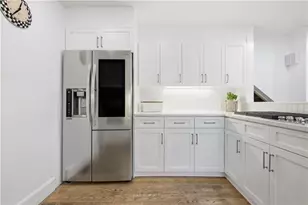 4065 Peachtree Dunwoody Rd, Atlanta, GA 30342 - Photo 13