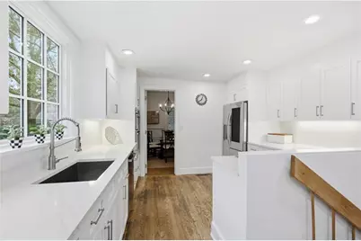 4065 Peachtree Dunwoody Road, Atlanta, GA 30342 - Photo 11