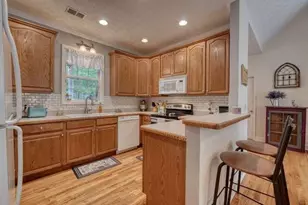 302 Brook Green Ct, Blairsville, GA 30512 - Photo 3