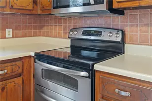 2771 Hawk Trace Ct NE, Marietta, GA 30066 - Photo 19