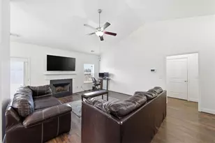 606 Cole Creek Dr, Dallas, GA 30157 - Photo 5