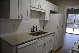 1650 Cedar Bluff Way, Marietta, GA 30062 - Photo 9