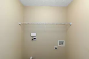 7492 Ferrara Dr, Lithonia, GA 30058 - Photo 17