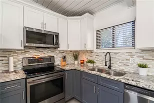 3504 Eaglerock Dr, Atlanta, GA 30340 - Photo 11