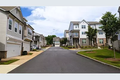 301 Hayden Circle, Woodstock, GA 30189 - Photo 19