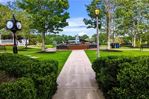 301 Hayden Cir, Woodstock, GA 30189 - Photo 21