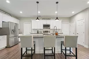 120 E Killian St, Canton, GA 30114 - Photo 5