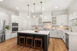 12035 Castleton Ct, Alpharetta, GA 30022 - Photo 7