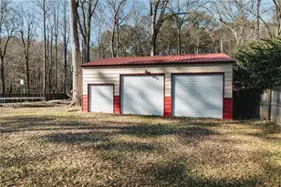 145 Beau Brook Ln, Sharpsburg, GA 30277 - Photo 9