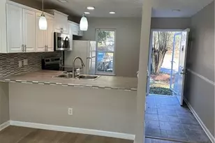 2365 Overland Ct, Snellville, GA 30039 - Photo 7