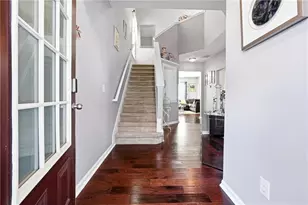 729 Mountain Laurel Dr, Canton, GA 30114 - Photo 3