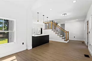 525 Medlock Rd, Decatur, GA 30030 - Photo 9