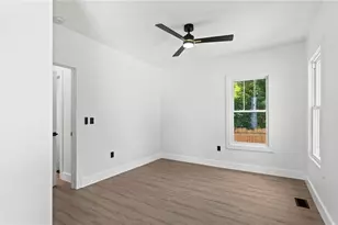 525 Medlock Rd, Decatur, GA 30030 - Photo 13