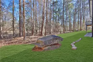 3760 Mountain Cove Rd, Snellville, GA 30039 - Photo 35