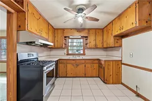 129 E Mimosa Dr, Jonesboro, GA 30236 - Photo 7