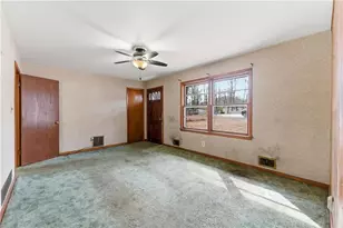 129 E Mimosa Dr, Jonesboro, GA 30236 - Photo 5