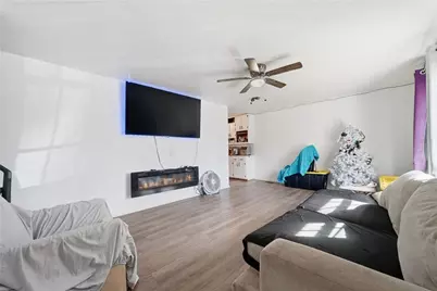 6442 Boca Grande Boulevard, Forest Park, GA 30297 - Photo 9