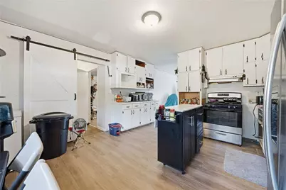 6442 Boca Grande Boulevard, Forest Park, GA 30297 - Photo 15