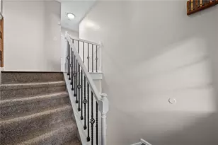 703 Players Ct, Woodstock, GA 30189 - Photo 7