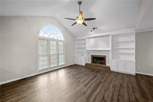 703 Players Ct, Woodstock, GA 30189 - Photo 9