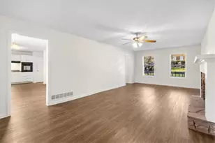 2275 Loren Falls Ct SW, Marietta, GA 30008 - Photo 9