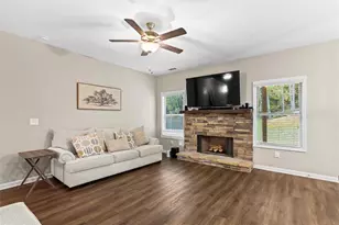 6556 River Station Dr, Lula, GA 30554 - Photo 11