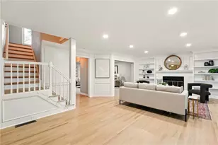 1911 Woodmont Ct, Marietta, GA 30062 - Photo 9