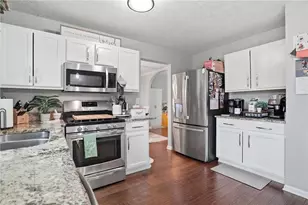 6625 Brittney Ln, Cumming, GA 30040 - Photo 7