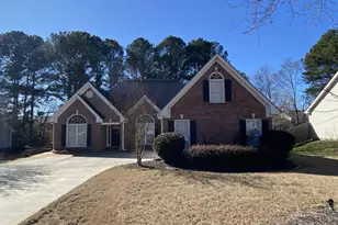 2935 Meadow Gate Way, Loganville, GA 30052 - Photo 1