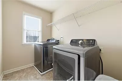 7232 Lake Sterling Boulevard, Flowery Branch, GA 30542 - Photo 29