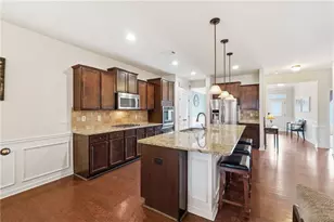 7232 Lake Sterling Blvd, Flowery Branch, GA 30542 - Photo 11