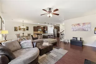 7232 Lake Sterling Blvd, Flowery Branch, GA 30542 - Photo 7