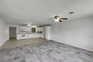 225 Griffin Park Rd, Griffin, GA 30223 - Photo 7