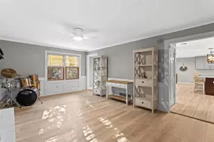 2731 Brackenwood Dr, Snellville, GA 30039 - Photo 5