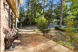 2731 Brackenwood Dr, Snellville, GA 30039 - Photo 7
